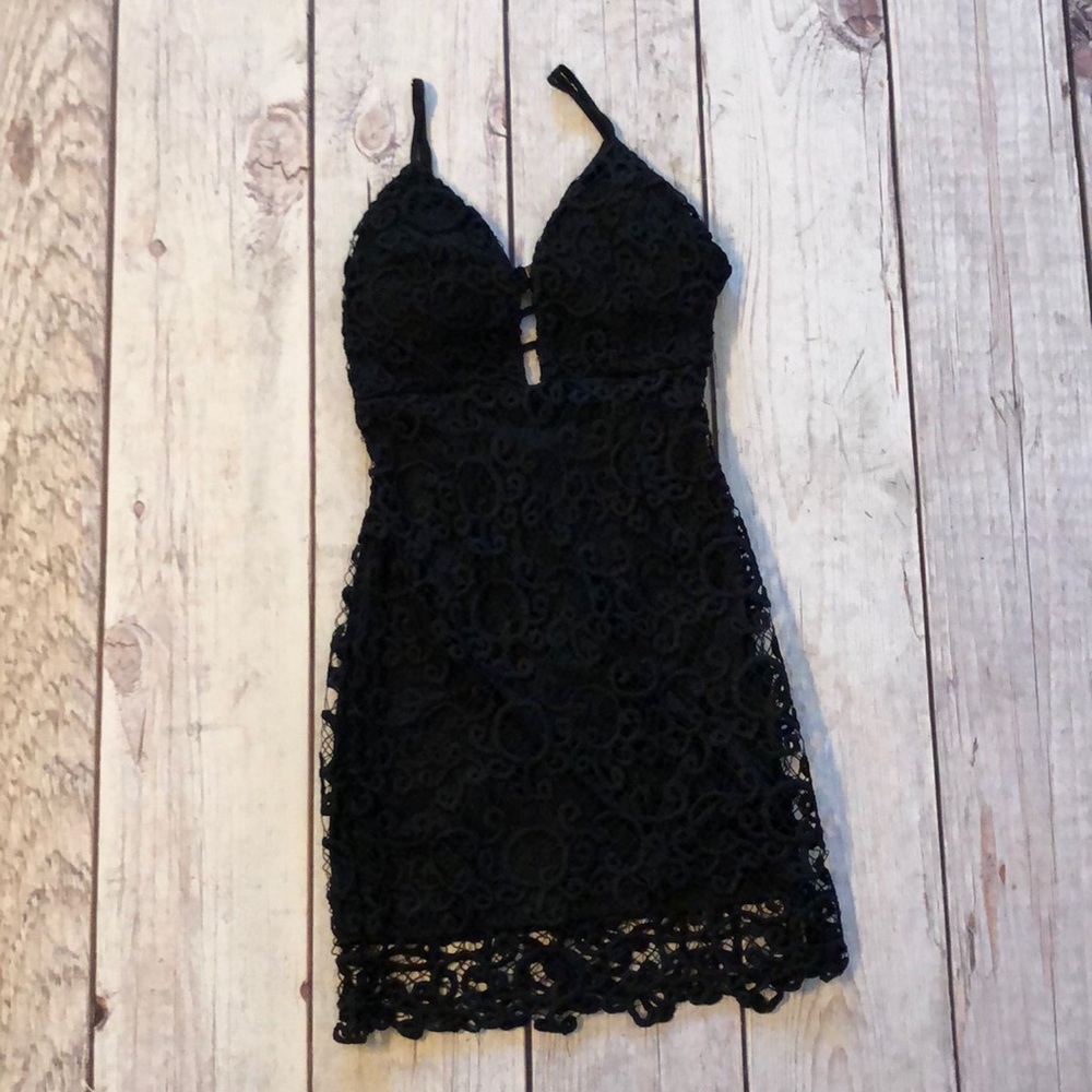 Black lace dress